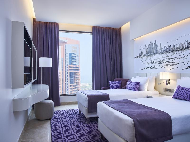Mercure Dubai Barsha Heights Hotel Suites
