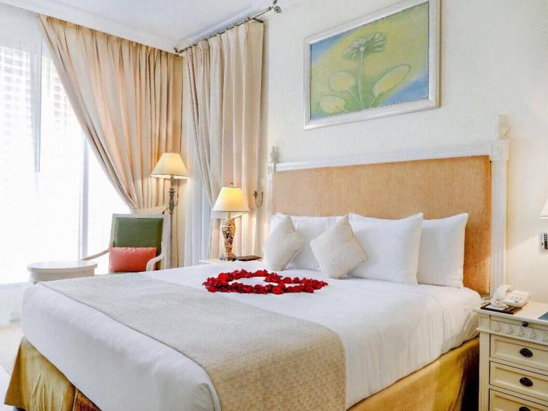 Mercure Dubai Barsha Heights Hotel Suites & Apartments