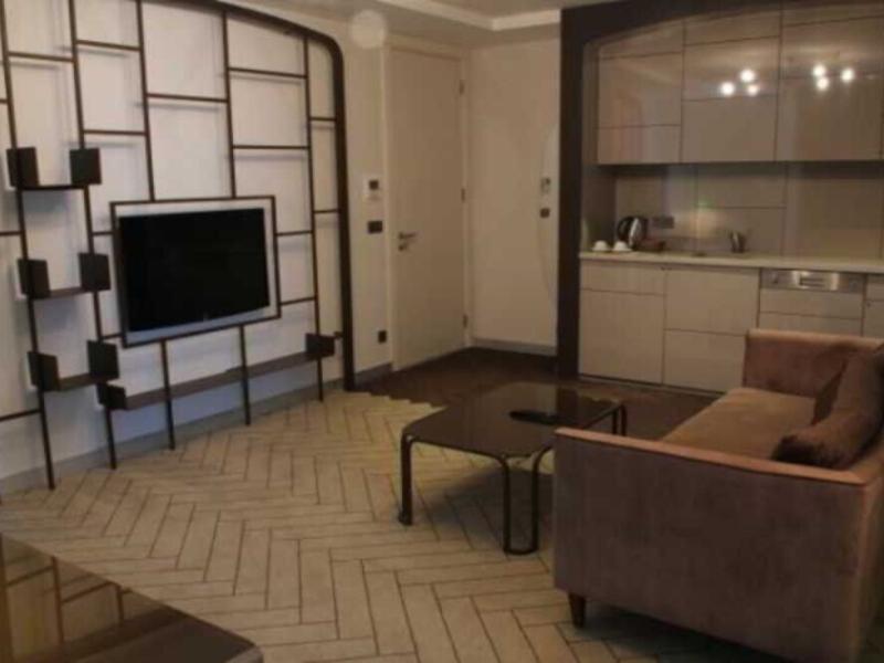 Upsuites Hotel