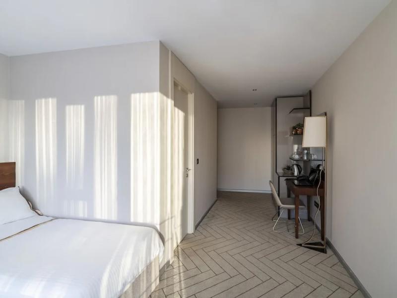 Upsuites Hotel
