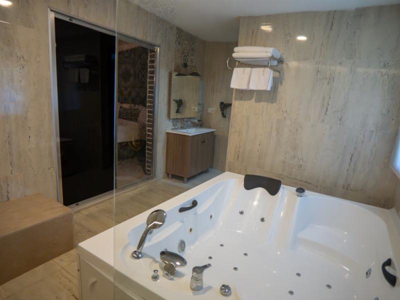 La Vida Hotel
