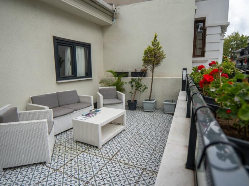 La Vida Hotel