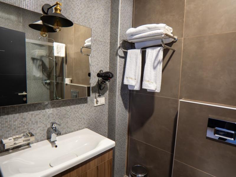 La Vida Hotel