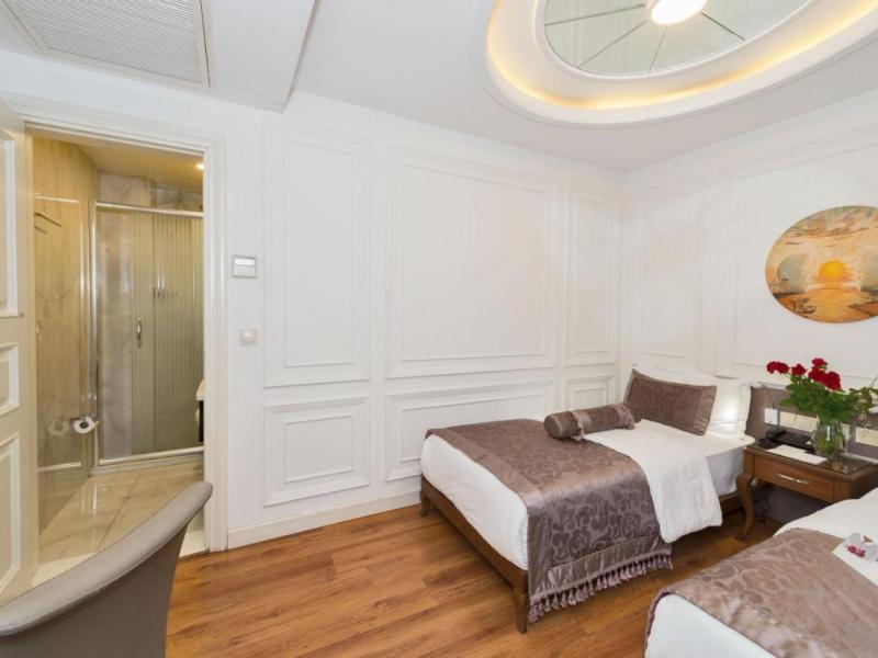 Darkmen Hotel 2