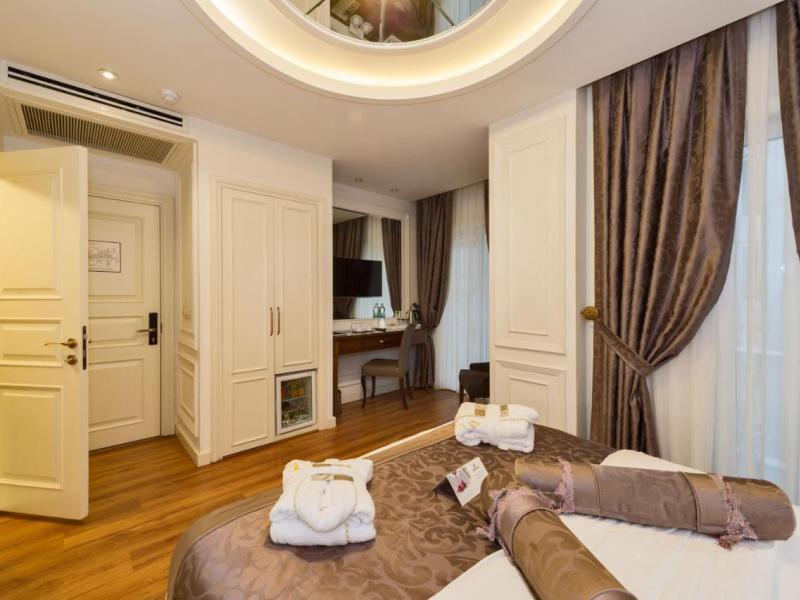 Darkmen Hotel 2