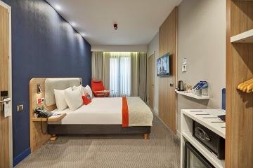 Отель Holiday Inn Express Istanbul - Atakoy Metro Турция, Бахчелиэвлер, фото 13