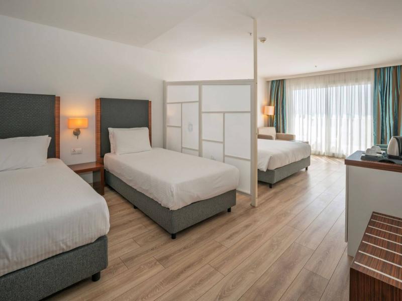 Palm Wings Beach Resort & Spa Kusadasi
