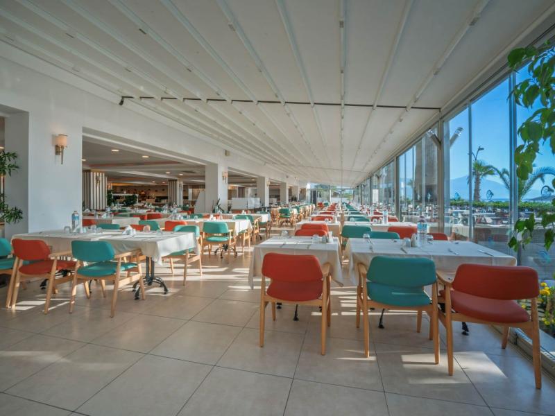 Palm Wings Beach Resort & Spa Kusadasi