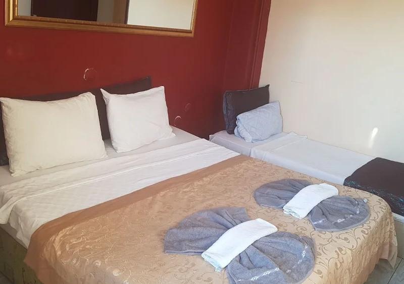 Bufes Hotel