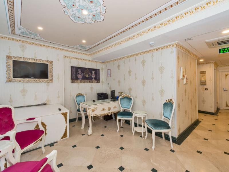 Hotel 1453