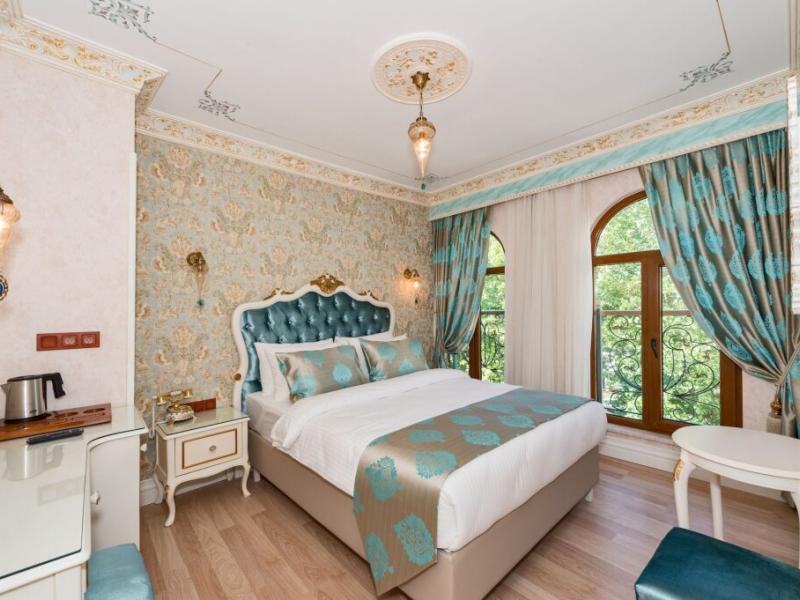 Hotel 1453