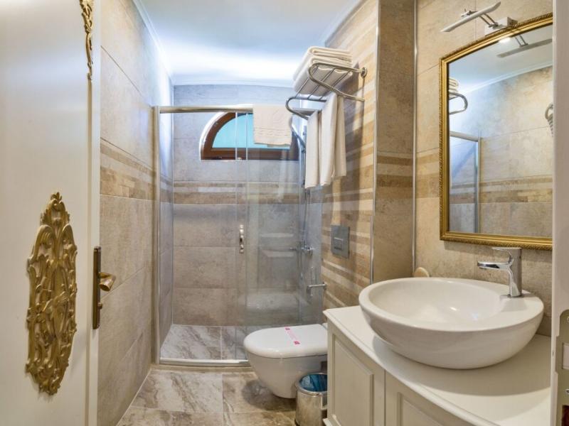 Hotel 1453