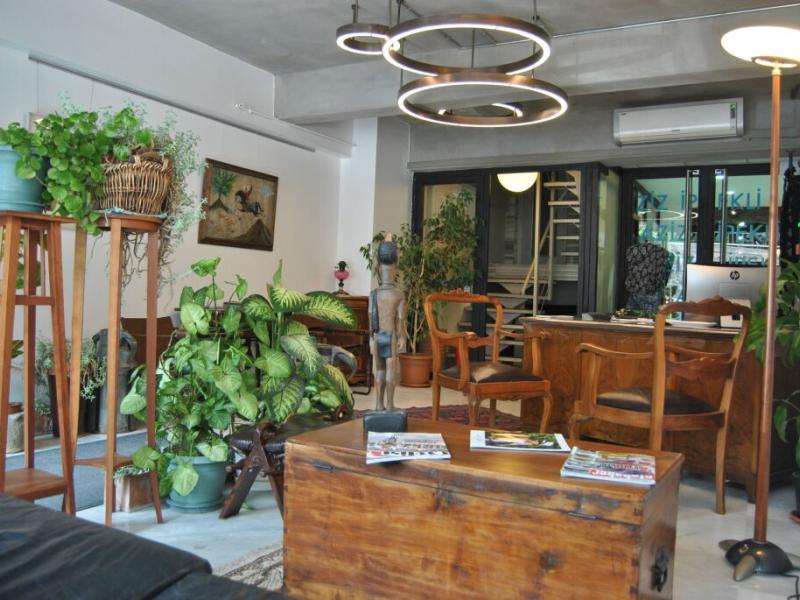 Numi Hotel