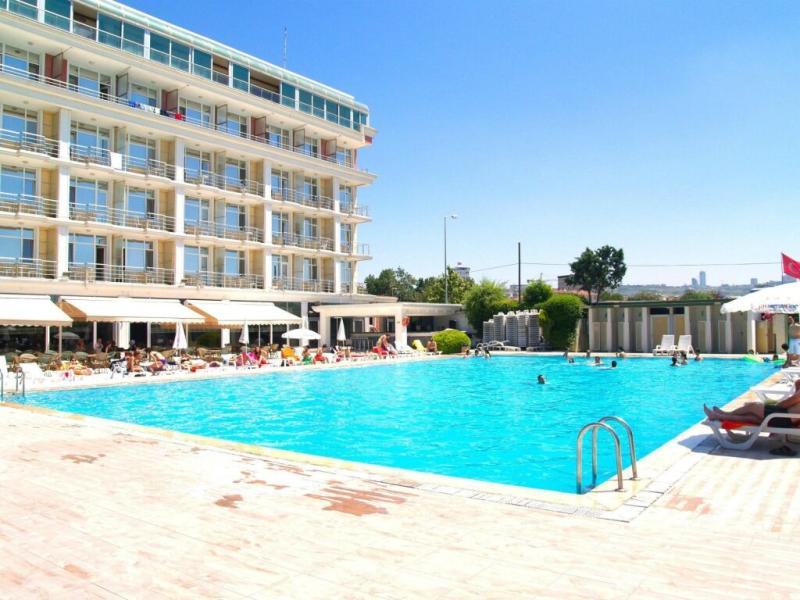 Pelikan Hotel