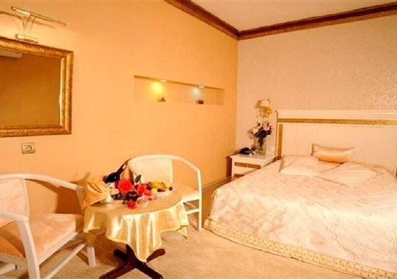 Pelikan Hotel