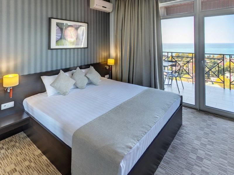 Апарт-Отель Бристоль