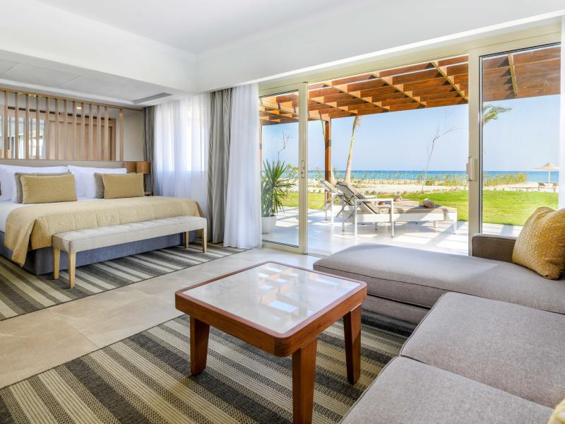 Jaz Costa Mares (16+)