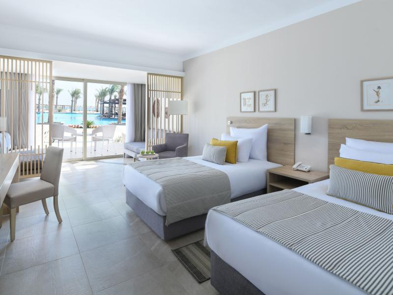 Jaz Costa Mares (16+)