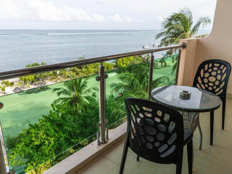 Sunrise Beach Maafushi