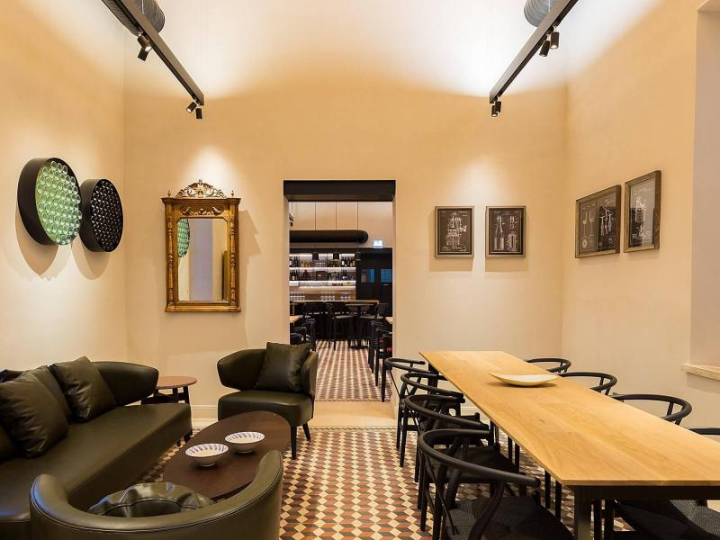 Indigo Hotel (Adults Only)