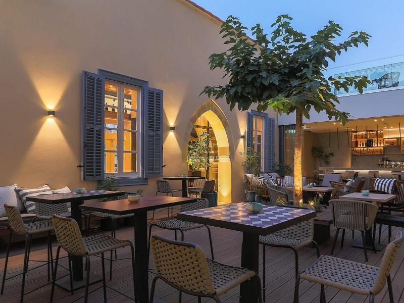 Indigo Hotel (Adults Only)