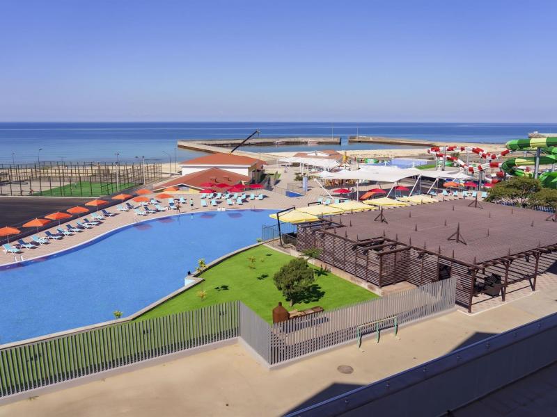 Holiday Inn Aktau Seaside