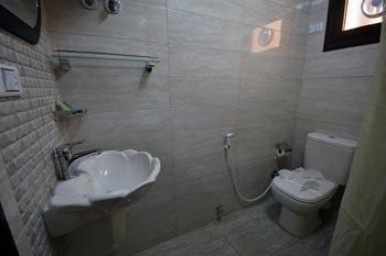 Amin Hotel