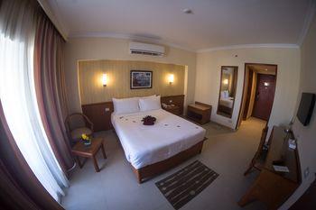 The Grand Plaza Hotel Smouha
