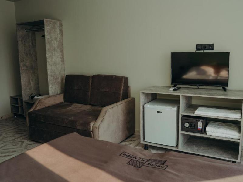 Песок и Море