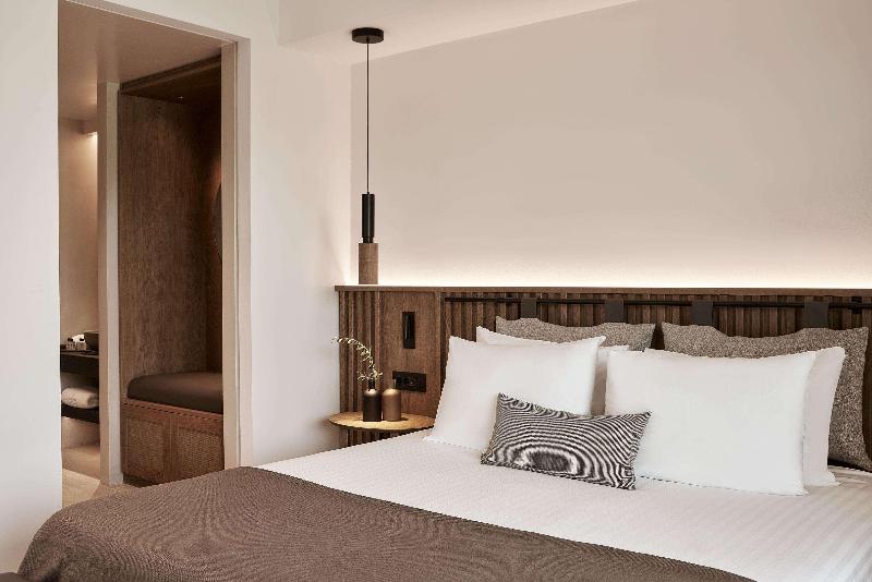 The Olivar Suites