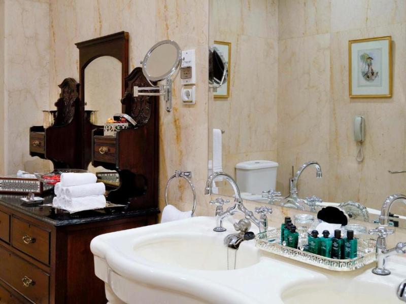 Pavillon Winter Luxor