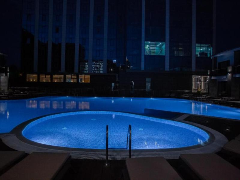 Grand Sapphire Village