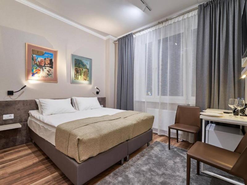 Artbox Hotel
