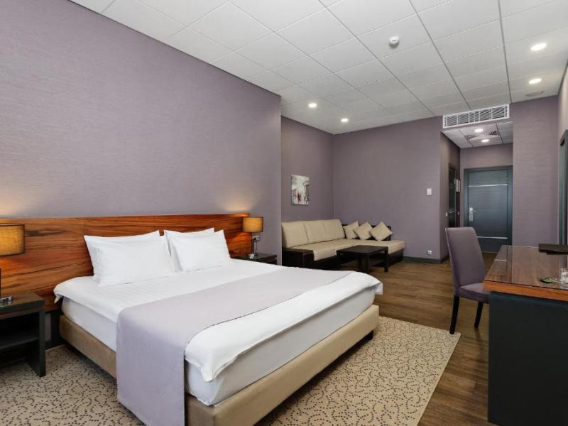 Veshki Park Hotel