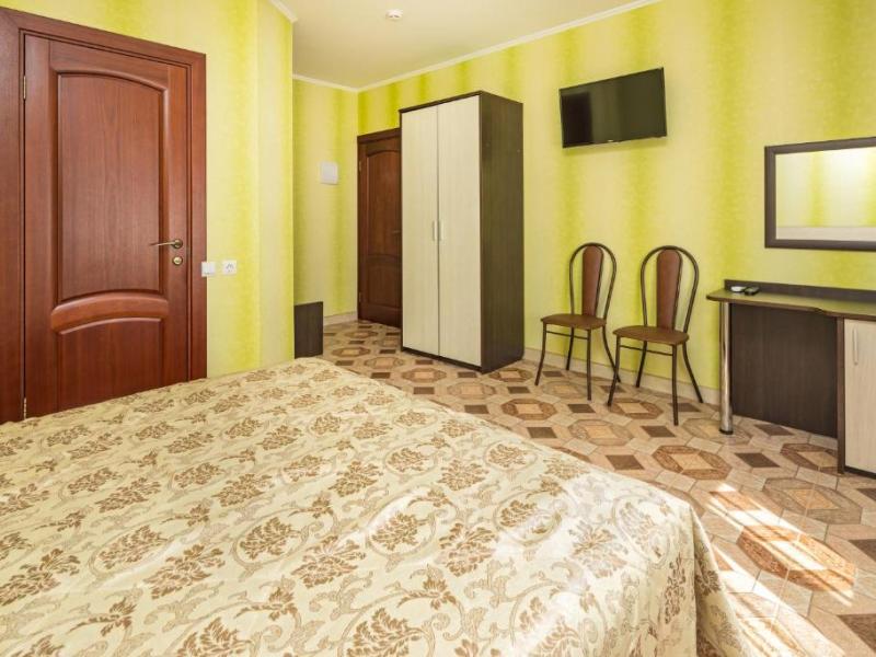 Кипарис (Дивноморское)