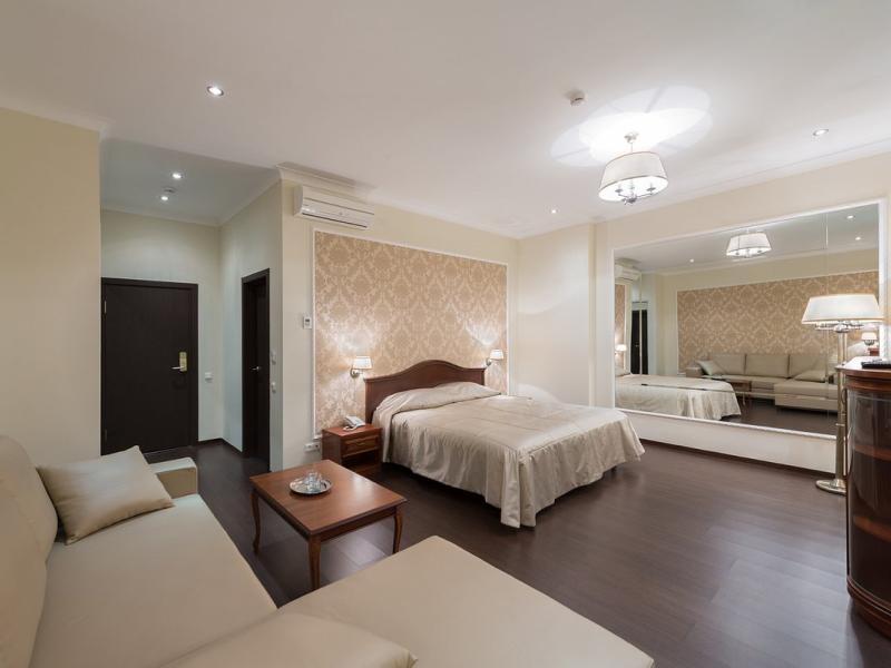 Landorff Hotel