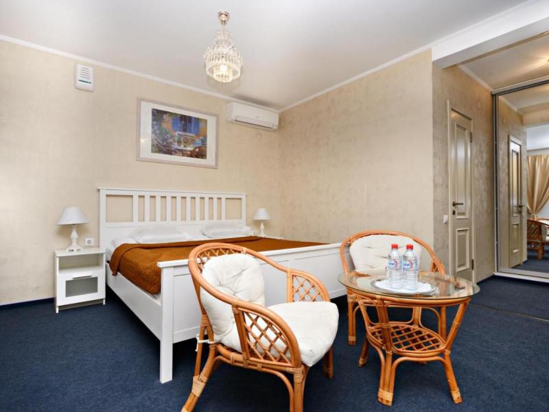 Денисовский Дворик