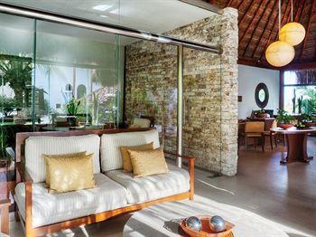 El Dorado Casitas Royal