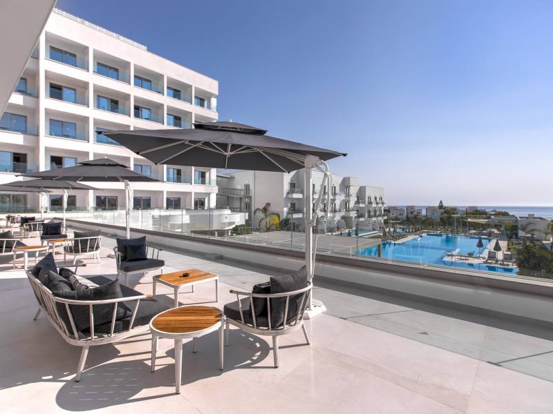 Atlantica Aqua Blue Hotel