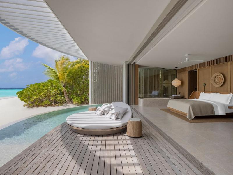 The Ritz-Carlton Maldives, Fari Islands