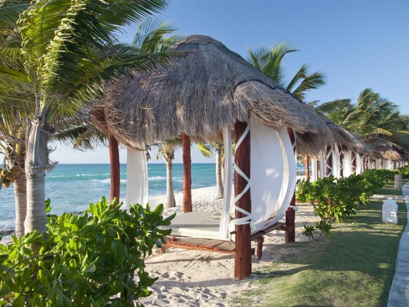 El Dorado Royale Spa Resort