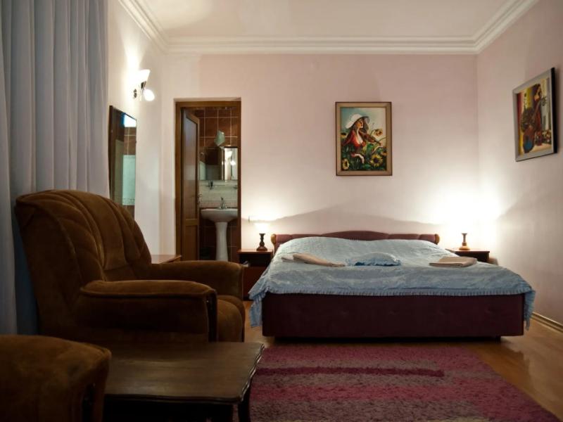 Casanova Inn