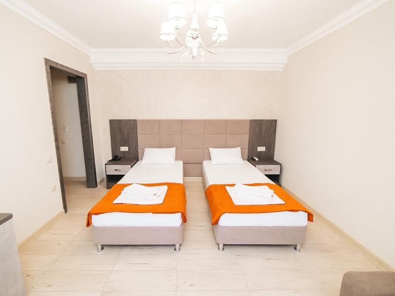 Rinn Rise Resort Hotel