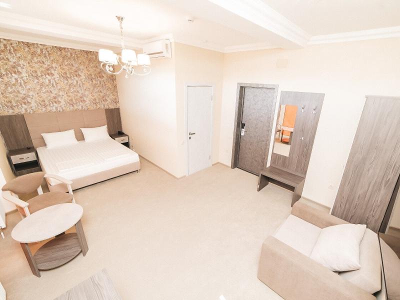 Rinn Rise Resort Hotel