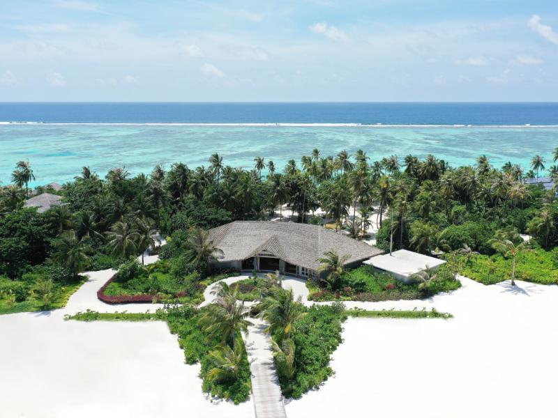 Le Meridien Maldives Resort & Spa