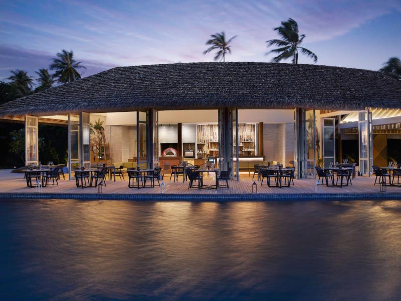 Le Meridien Maldives Resort & Spa