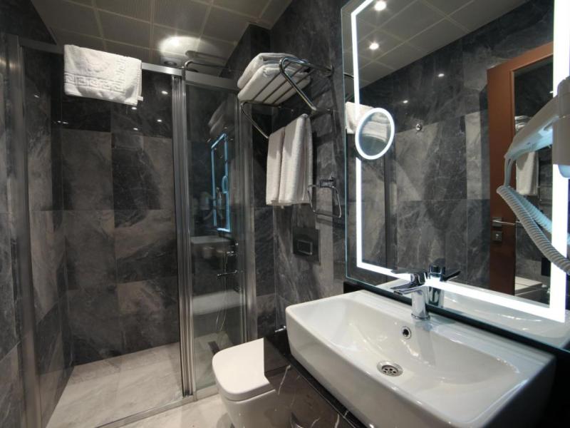 Pell Palace Hotel & Spa