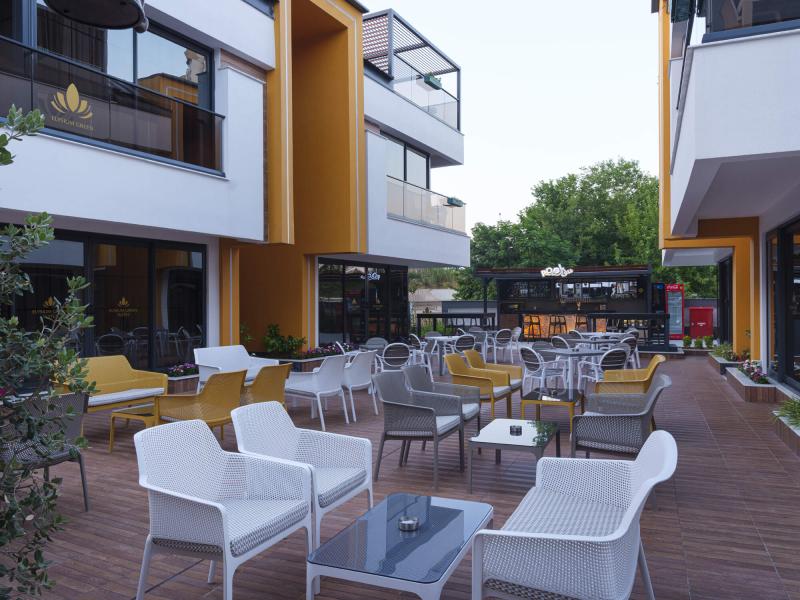 Elysium Green Suites