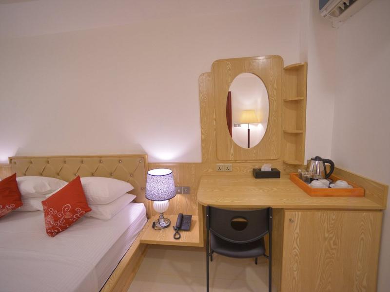 Hathaa Beach Maldives