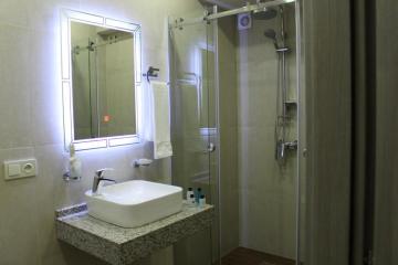 Отель Mandarin Hotel Армения, Ереван, фото 7